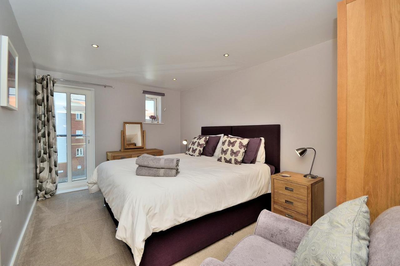 Racecourse Serviced Apartments Chester Exterior photo