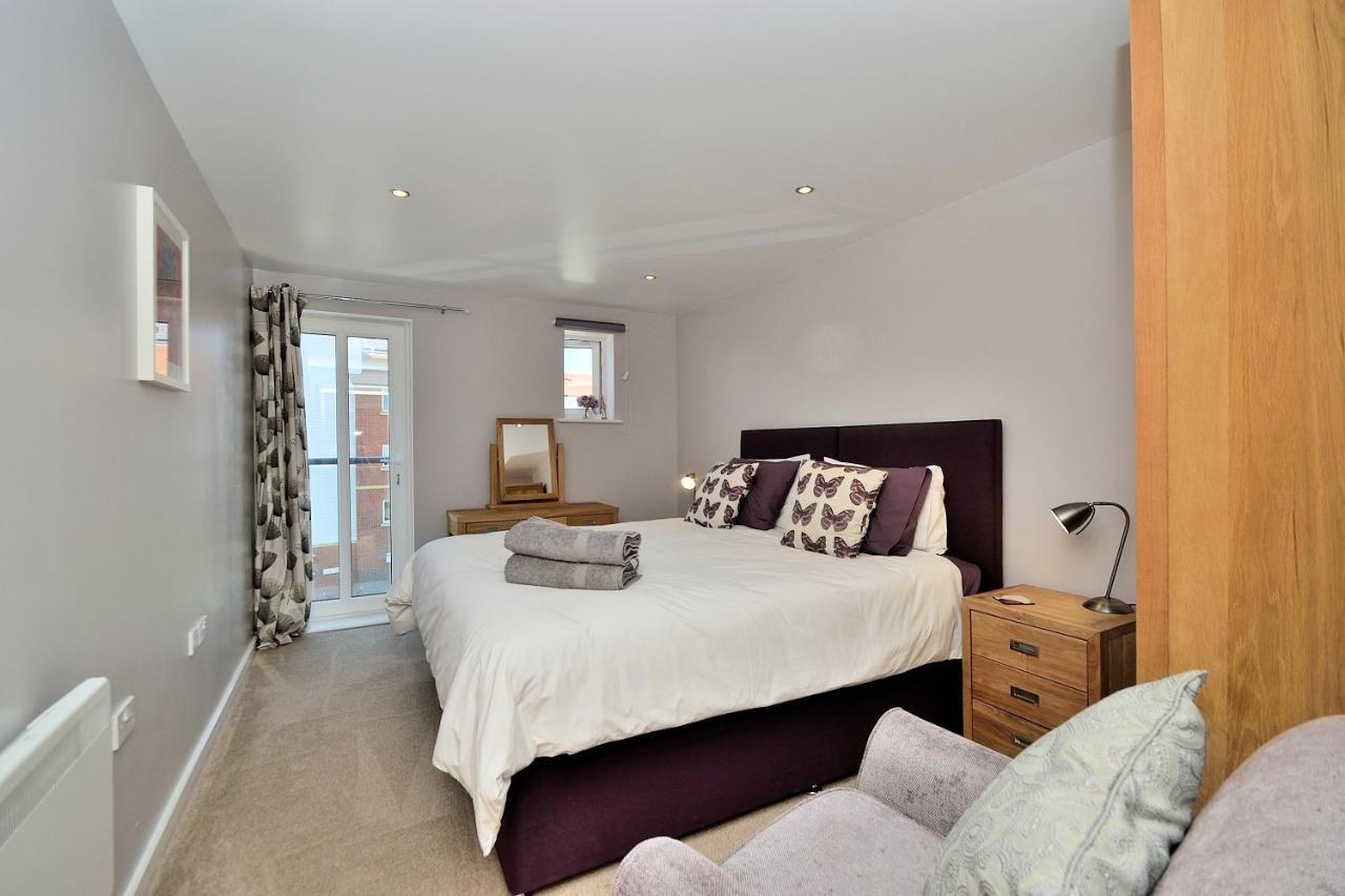 Racecourse Serviced Apartments Chester Exterior photo