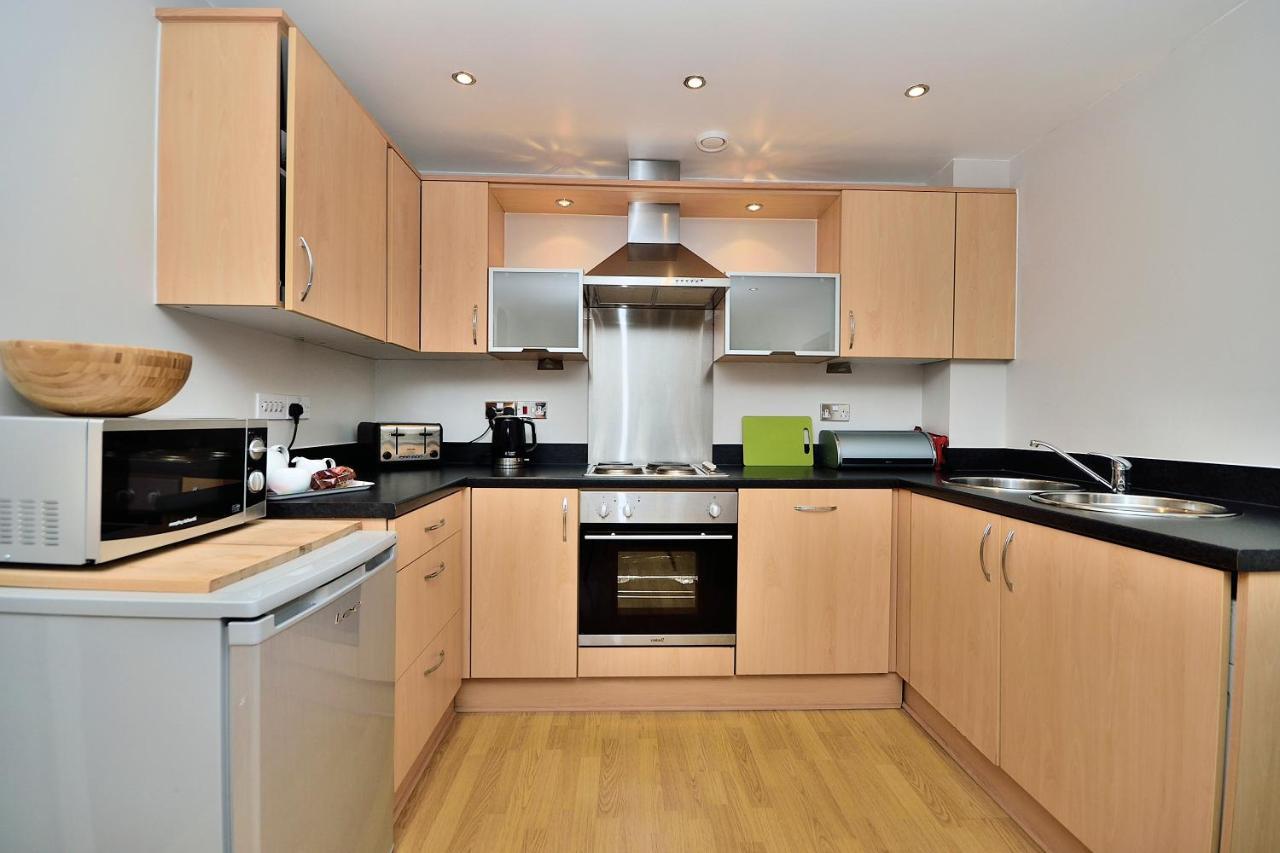 Racecourse Serviced Apartments Chester Exterior photo