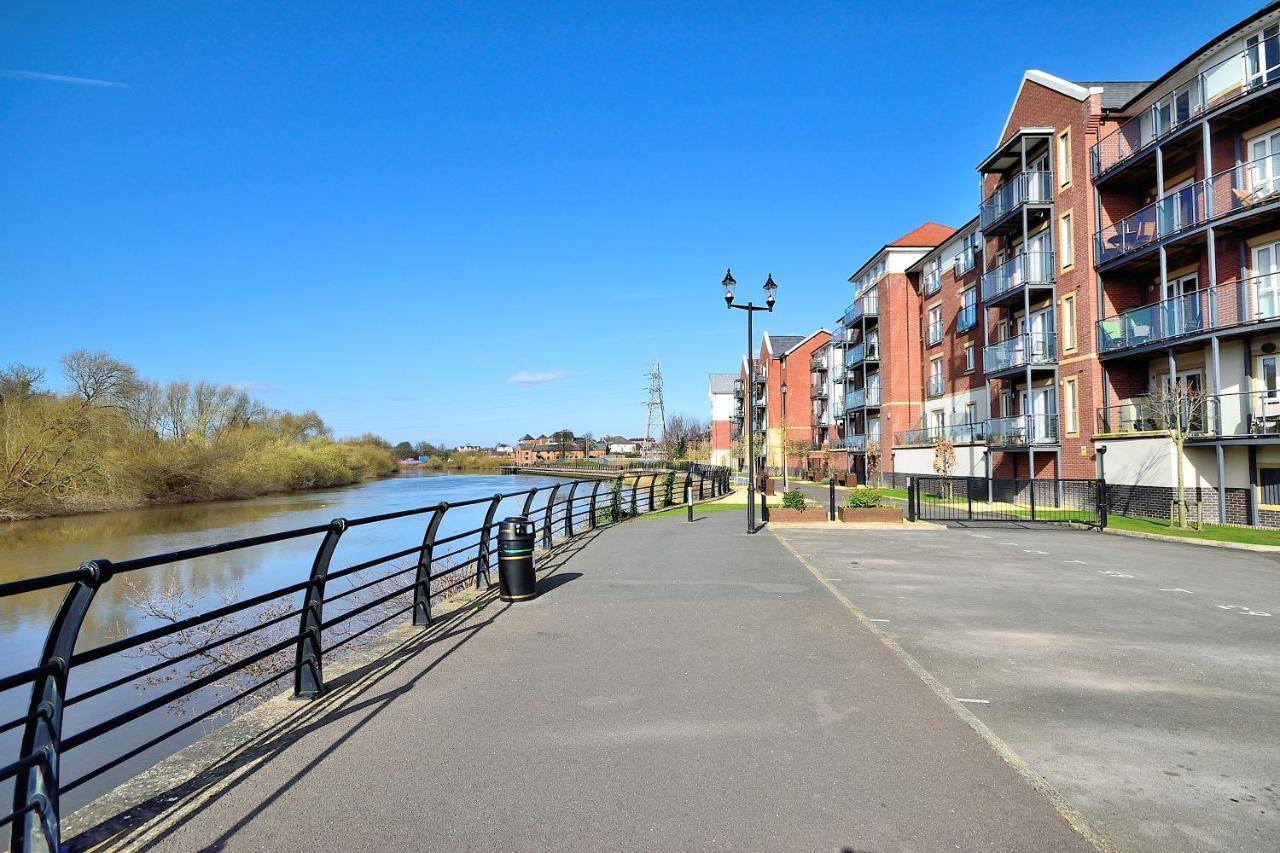 Racecourse Serviced Apartments Chester Exterior photo