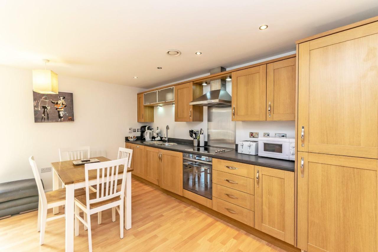 Racecourse Serviced Apartments Chester Exterior photo